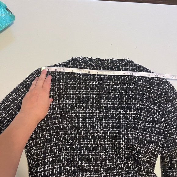 Derek Lam Tweed Scoop Neck Cropped Blazer Jacket - Picture 6 of 16